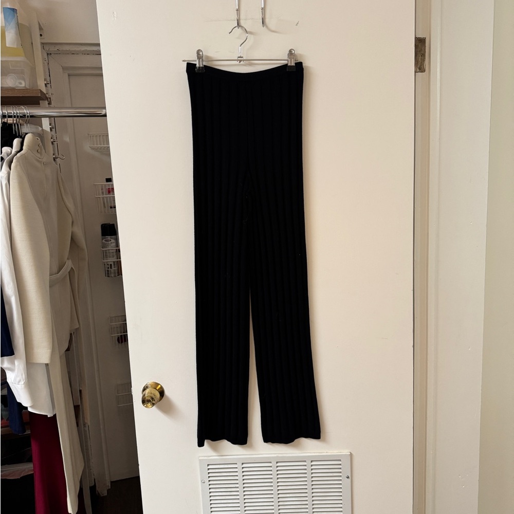 Find Me Now • Ribbed Stretch Straight Leg Lounge Pants • Black • S